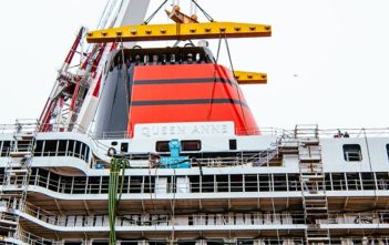 Queen Anne gets her crown