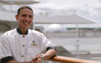 Meet our P&O Cruises Holiday Heroes