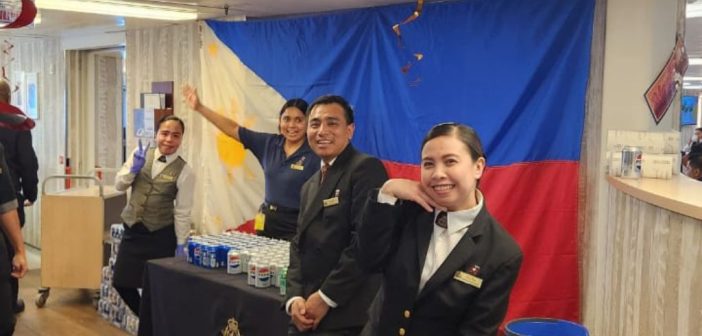 Queen Mary 2 Celebrate Philippine Independence Day